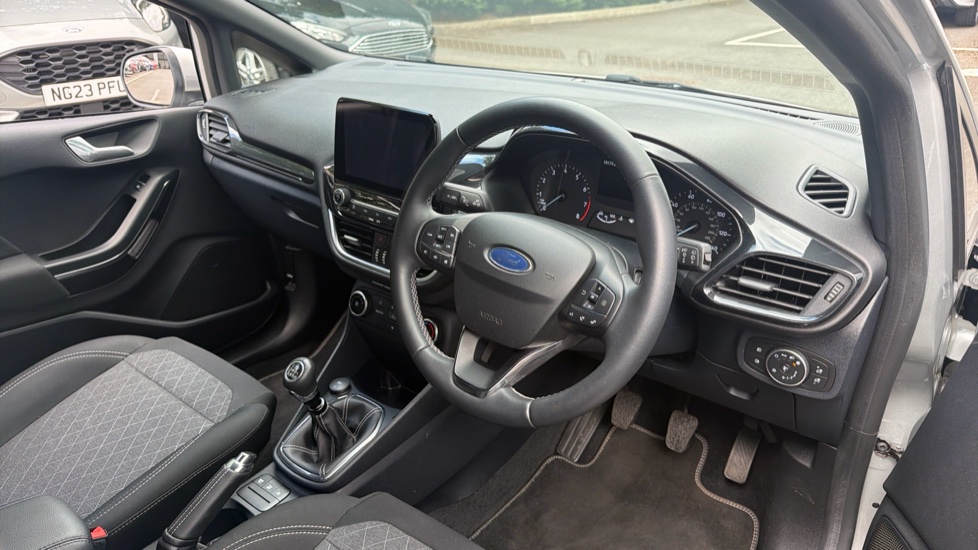 Ford Fiesta 1.0 EcoBoost Hybrid mHEV 125 Active Edition 5dr Petrol Hatchback - Image 11