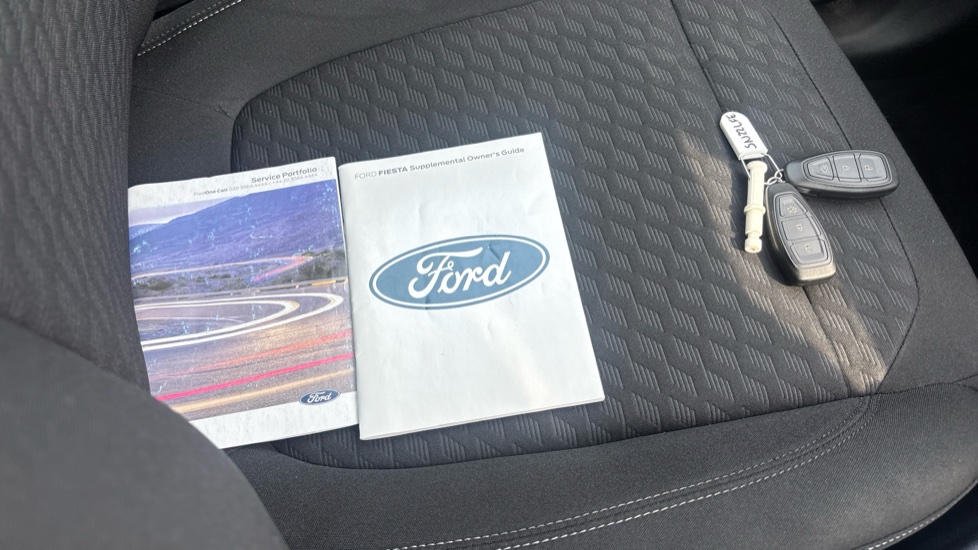 Ford Fiesta 1.0 EcoBoost Hybrid mHEV 125 Titanium 5dr Petrol Hatchback - Image 19