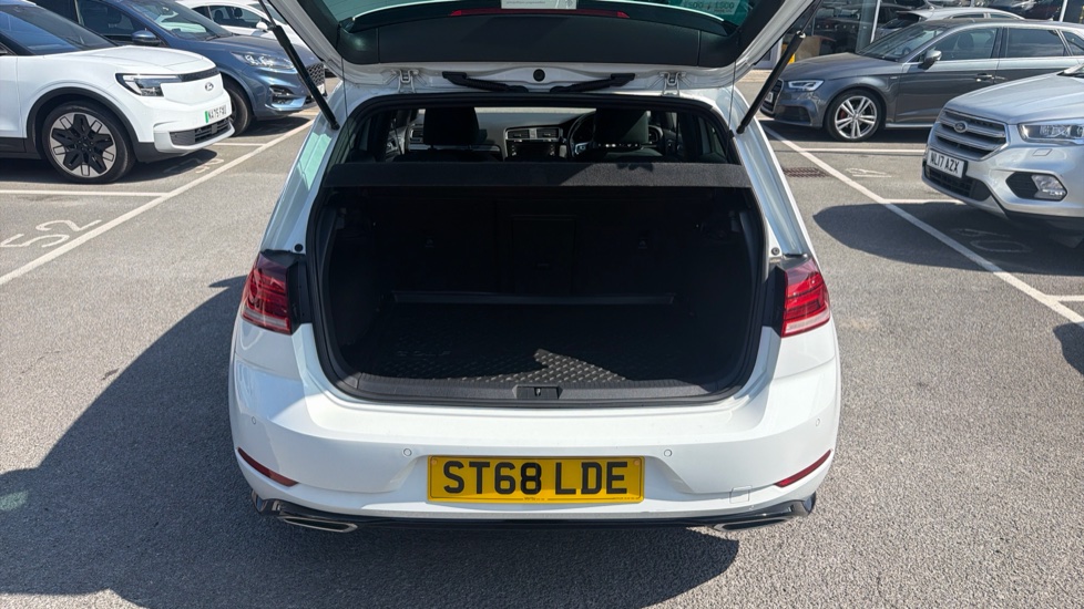 Volkswagen Golf 1.5 TSI EVO 150 R-Line 5dr Petrol Hatchback - Image 4