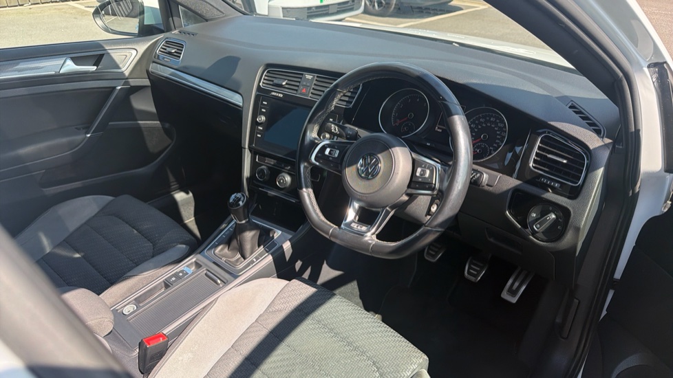 Volkswagen Golf 1.5 TSI EVO 150 R-Line 5dr Petrol Hatchback - Image 11