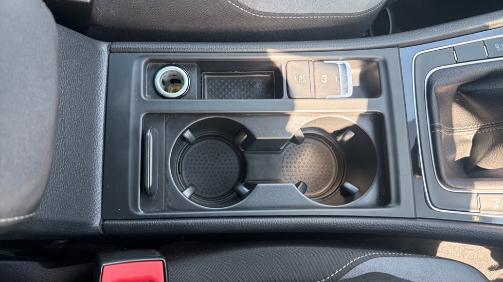 Volkswagen Golf 1.5 TSI EVO 150 R-Line 5dr Petrol Hatchback - Image 29