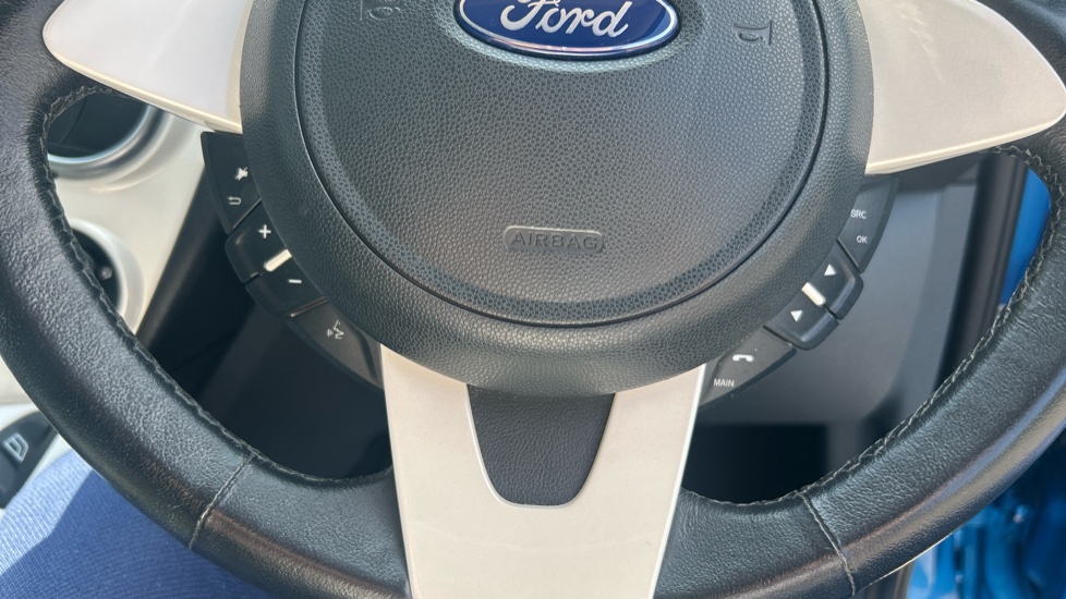 Ford Ka 1.2 Zetec 3dr [Start Stop] Petrol Hatchback - Image 26