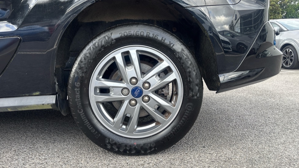 Ford Tourneo Connect 1.5 EcoBlue 120 Titanium 5dr Powershift Diesel Estate - Image 7