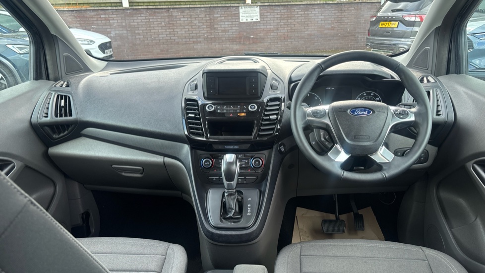 Ford Tourneo Connect 1.5 EcoBlue 120 Titanium 5dr Powershift Diesel Estate - Image 10