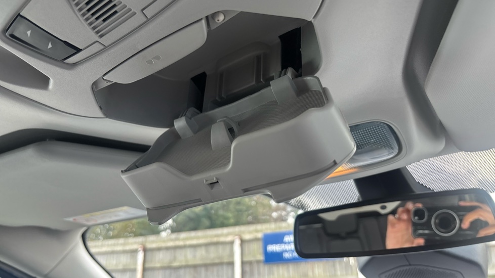 Ford Tourneo Connect 1.5 EcoBlue 120 Titanium 5dr Powershift Diesel Estate - Image 26