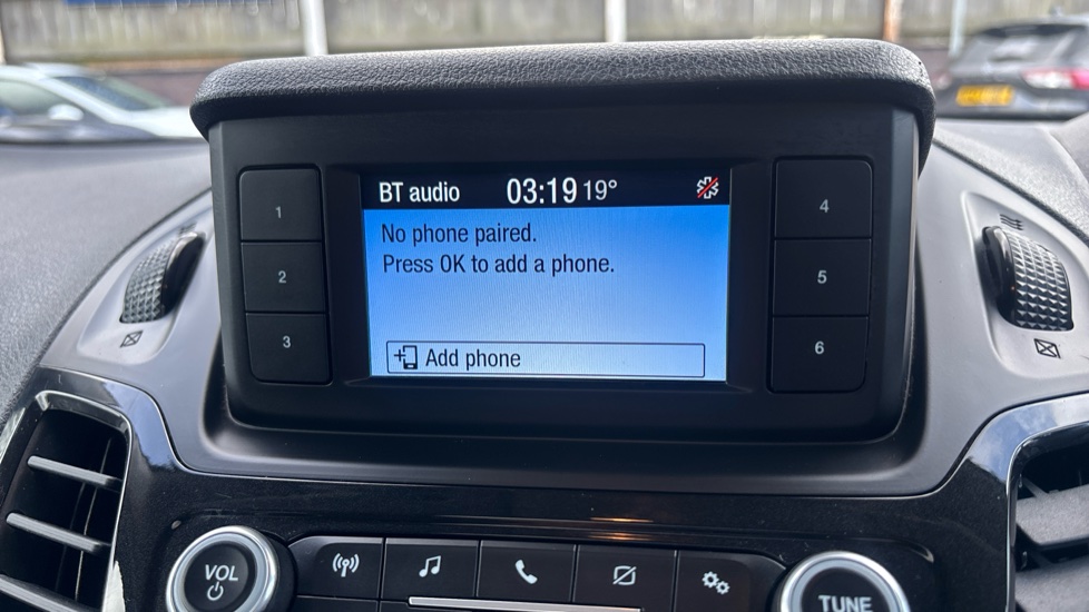 Ford Tourneo Connect 1.5 EcoBlue 120 Titanium 5dr Powershift Diesel Estate - Image 36