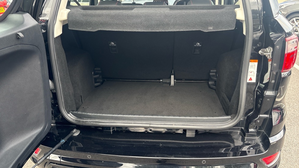 Ford EcoSport 1.0 EcoBoost 125 ST-Line 5dr Petrol Hatchback - Image 4
