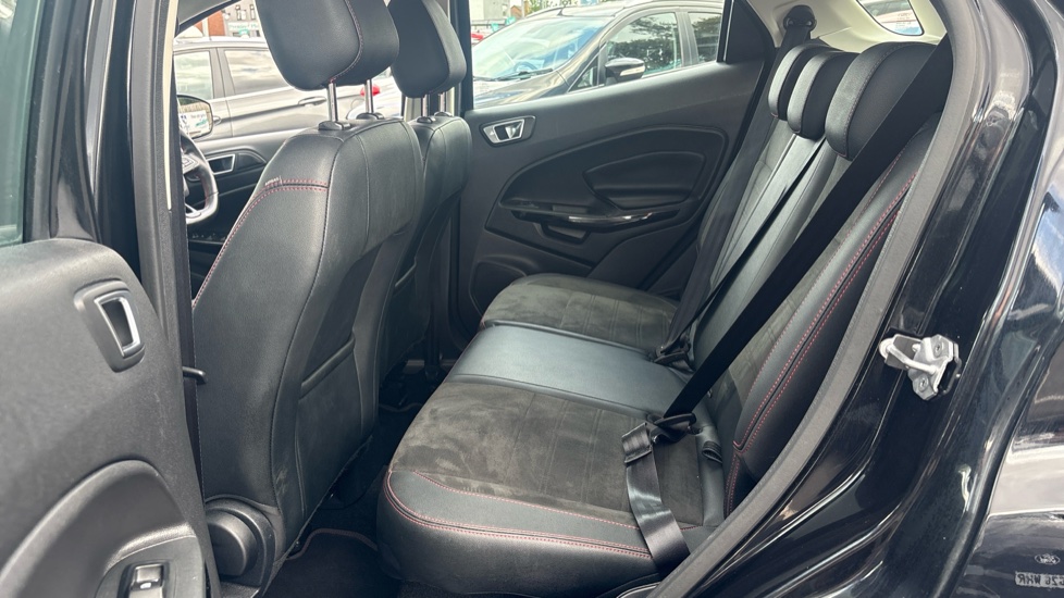 Ford EcoSport 1.0 EcoBoost 125 ST-Line 5dr Petrol Hatchback - Image 16