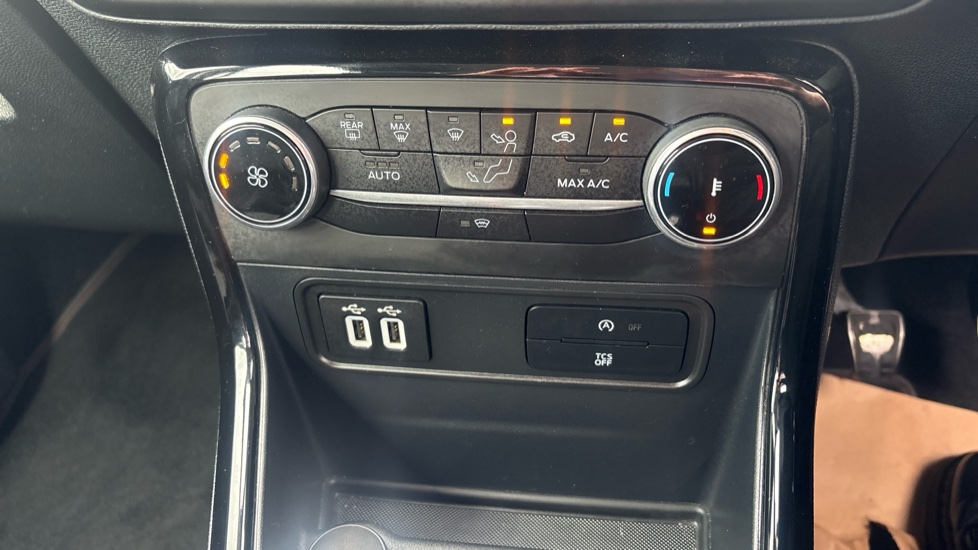 Ford EcoSport 1.0 EcoBoost 125 ST-Line 5dr Petrol Hatchback - Image 30