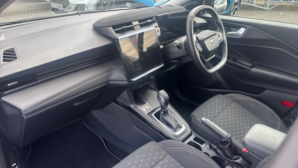 Ford Puma 1.0 EcoBoost Hybrid mHEV Titanium 5dr DCT Petrol Hatchback - Image 9