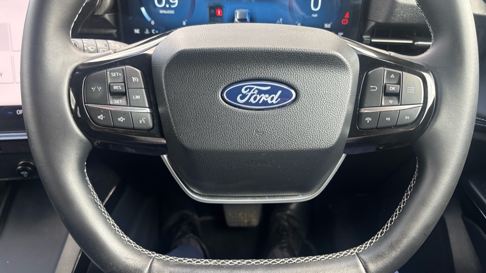 Ford Puma 1.0 EcoBoost Hybrid mHEV Titanium 5dr DCT Petrol Hatchback - Image 24