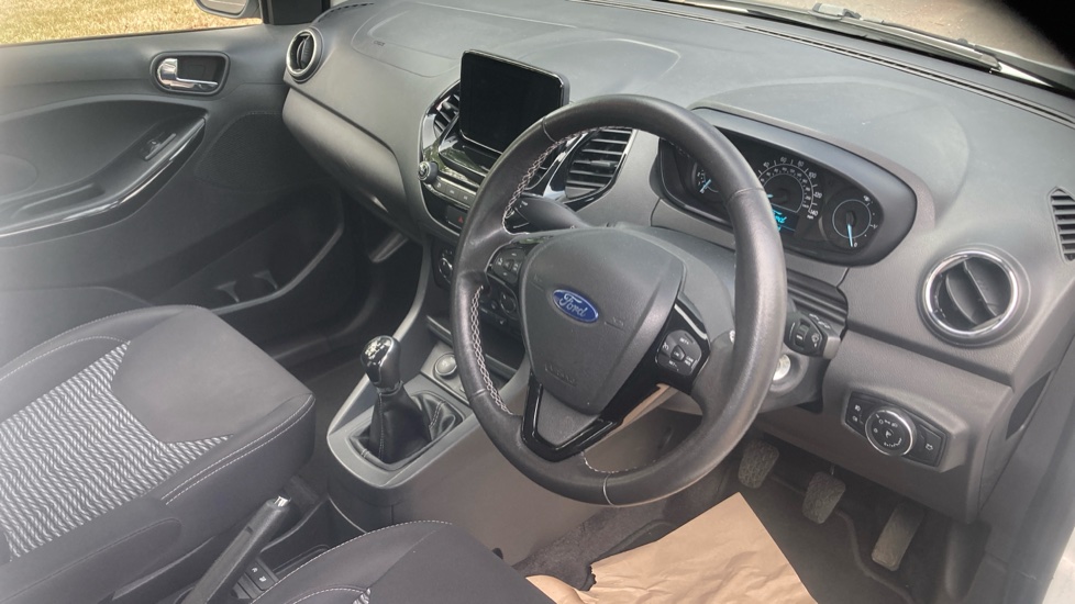 Ford KA+ 1.2 85 Zetec 5dr Petrol Hatchback - Image 11