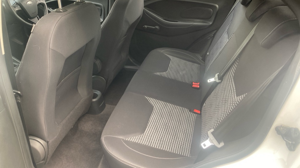 Ford KA+ 1.2 85 Zetec 5dr Petrol Hatchback - Image 16