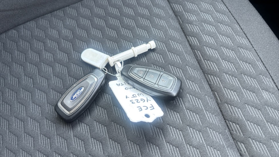 Ford Fiesta 1.0 EcoBoost Titanium 5dr Petrol Hatchback - Image 20