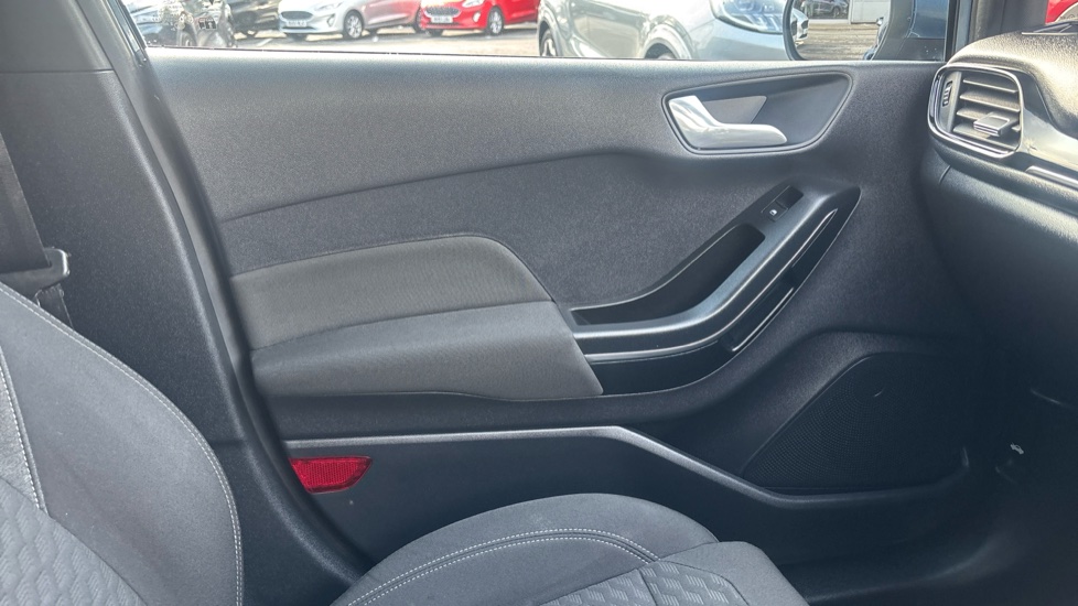 Ford Fiesta 1.0 EcoBoost Titanium 5dr Petrol Hatchback - Image 27