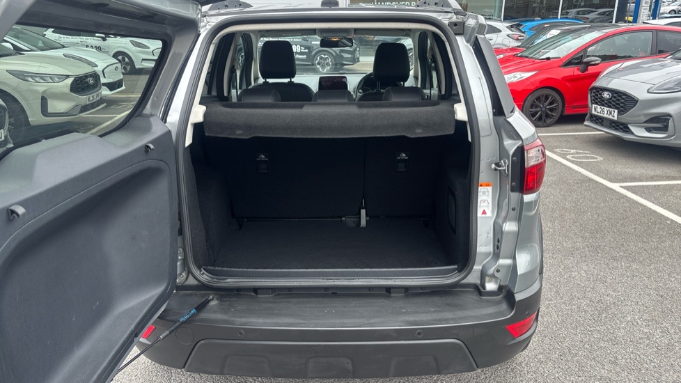 Ford EcoSport 1.0 EcoBoost 125 Active 5dr Petrol Hatchback - Image 4