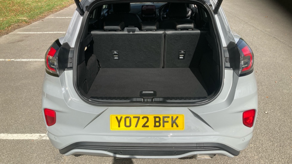 Ford Puma 1.0 EcoBoost Hybrid mHEV 155 ST-Line X Gold Ed 5dr Petrol Hatchback - Image 4