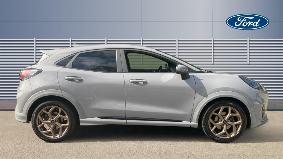 Ford Puma 1.0 EcoBoost Hybrid mHEV 155 ST-Line X Gold Ed 5dr Petrol Hatchback - Image 5