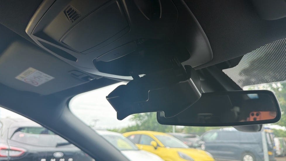Ford Kuga 1.5 EcoBoost ST-Line 5dr 2WD Petrol Estate - Image 33