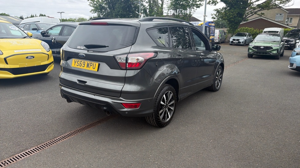 Ford Kuga 1.5 EcoBoost ST-Line 5dr 2WD Petrol Estate - Image 37