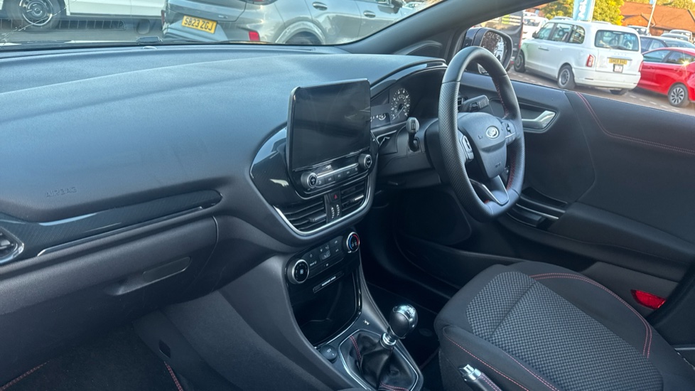 Ford Puma 1.0 EcoBoost Hybrid mHEV ST-Line 5dr Petrol Hatchback - Image 9
