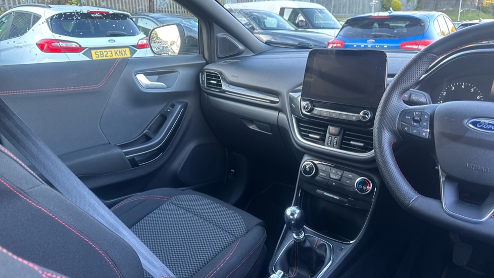 Ford Puma 1.0 EcoBoost Hybrid mHEV ST-Line 5dr Petrol Hatchback - Image 14