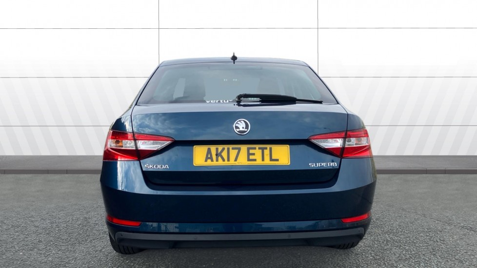 Skoda Superb 2.0 TDI CR SE Business 5dr Diesel Hatchback - Image 6