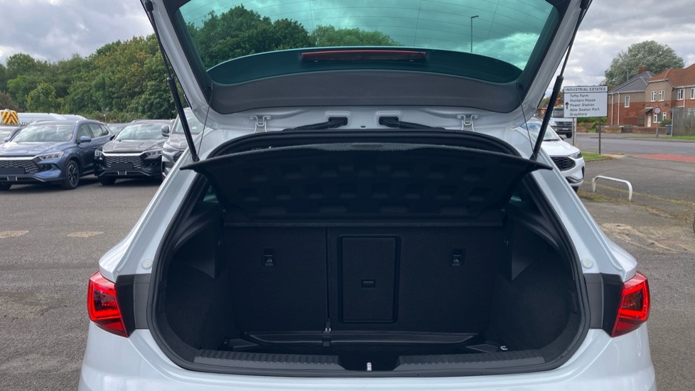 CUPRA Leon 2.0 TSI 290 Cupra [EZ] 5dr DSG Petrol Hatchback - Image 4
