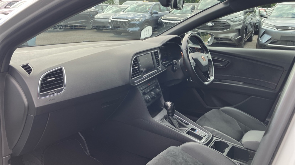 CUPRA Leon 2.0 TSI 290 Cupra [EZ] 5dr DSG Petrol Hatchback - Image 9