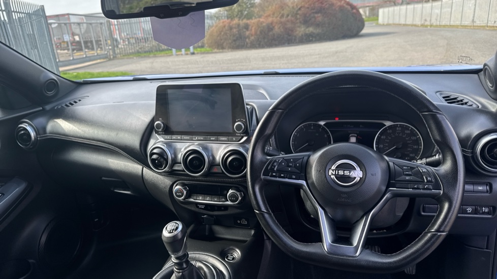 Nissan Juke 1.0 DiG-T 114 N-Connecta 5dr Petrol Hatchback - Image 10