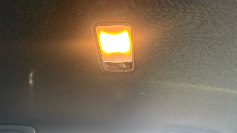 Nissan Juke 1.0 DiG-T 114 N-Connecta 5dr Petrol Hatchback - Image 29