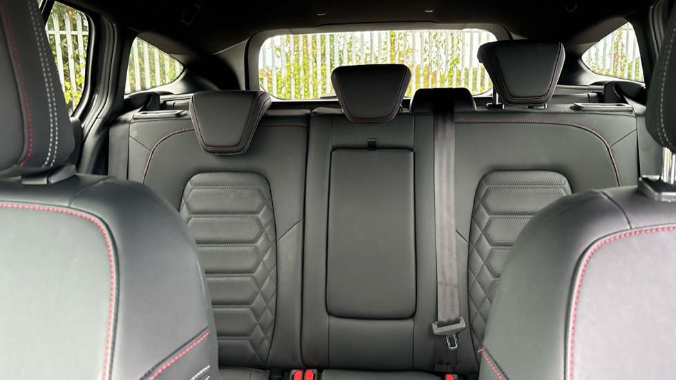 Ford Focus 1.0 EcoBoost Hybrid mHEV ST-Line X 5dr Auto Petrol Estate - Image 15