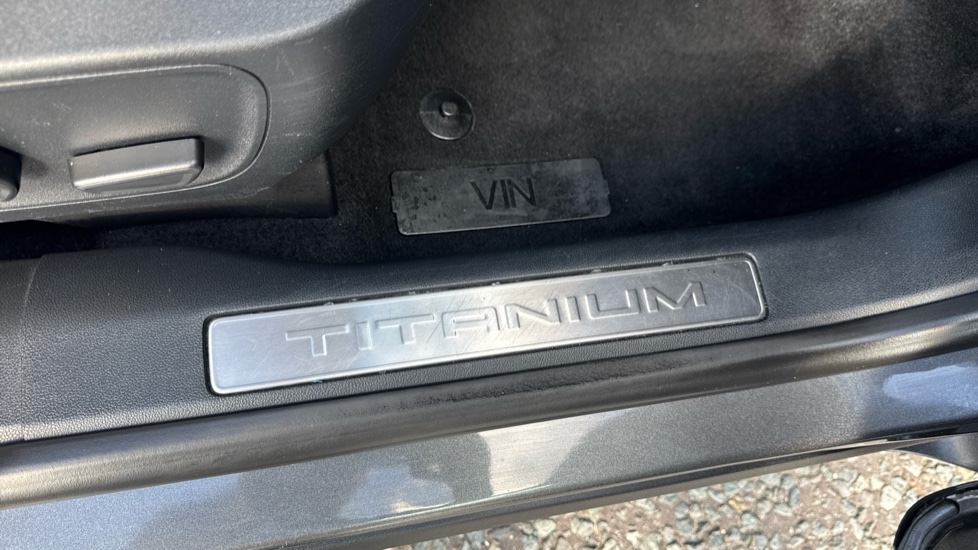 Ford Kuga 1.5 EcoBoost 150 Titanium 5dr Petrol Estate - Image 28