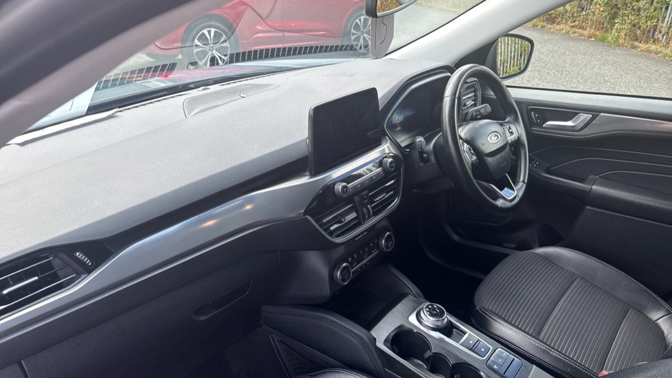 Ford Kuga 2.0 EcoBlue 190 Titanium Edition 5dr Auto AWD Diesel Estate - Image 9