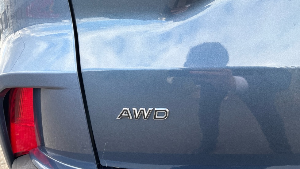 Ford Kuga 2.0 EcoBlue 190 Titanium Edition 5dr Auto AWD Diesel Estate - Image 30