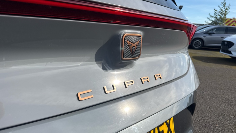 CUPRA Born 150kW V2 58kWh 5dr Auto Electric Hatchback - Image 8