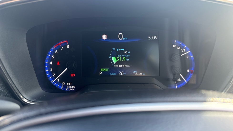 Toyota Corolla 2.0 VVT-i Hybrid Excel 5dr CVT Hybrid Hatchback - Image 18