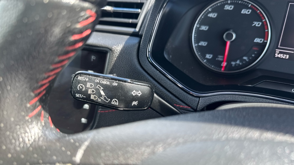 SEAT Arona 1.5 TSI EVO FR 5dr Petrol Hatchback - Image 32