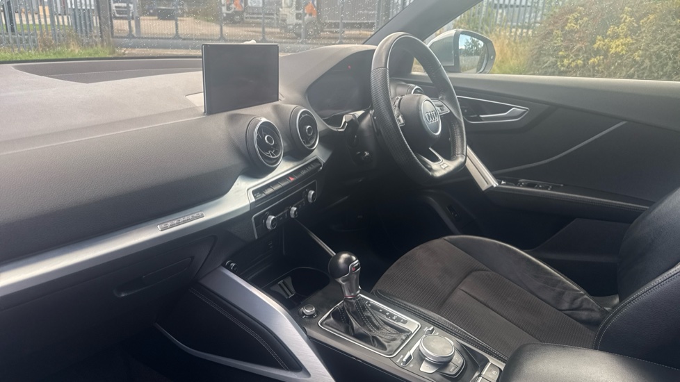 Audi Q2 SQ2 Quattro 5dr S Tronic Petrol Estate - Image 9