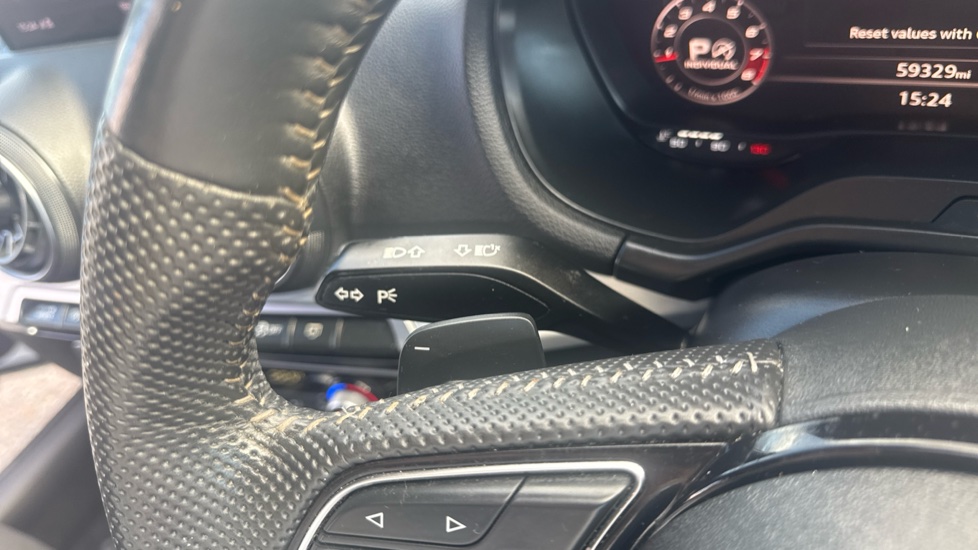 Audi Q2 SQ2 Quattro 5dr S Tronic Petrol Estate - Image 25