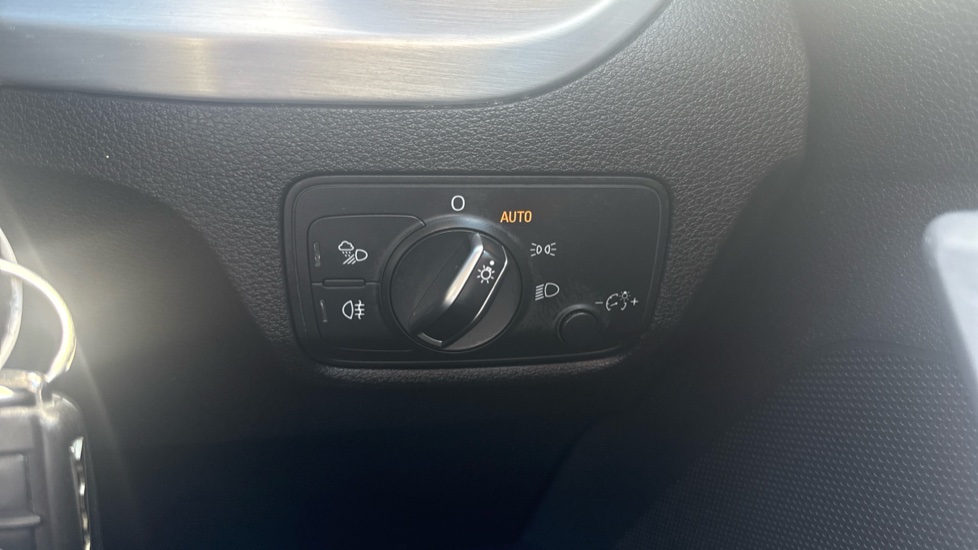 Audi Q2 SQ2 Quattro 5dr S Tronic Petrol Estate - Image 26