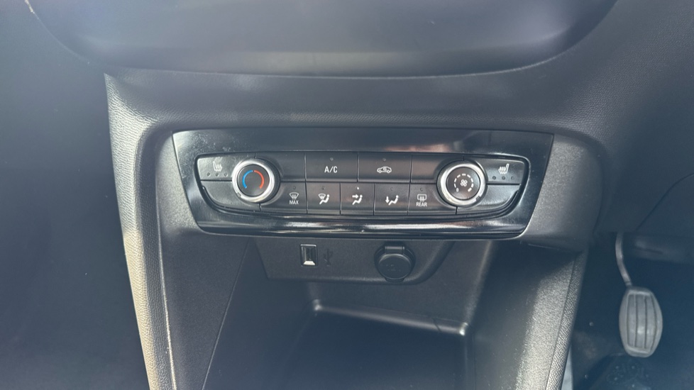 Vauxhall Corsa 1.2 Turbo Elite Nav 5dr Petrol Hatchback - Image 46