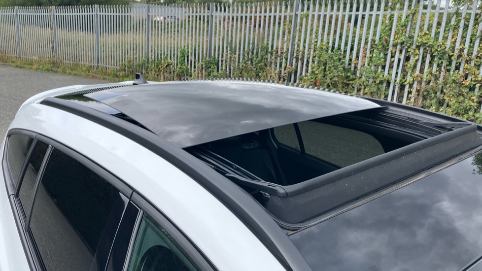 Ford Focus 1.0 EcoBoost Hybrid mHEV 155 ST-Line X 5dr Auto Petrol Estate - Image 24