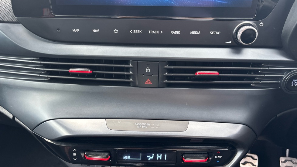 Hyundai i20 1.0T GDi 48V MHD 120 N Line 5dr Petrol Hatchback - Image 33