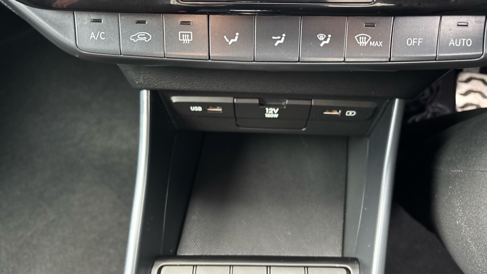 Hyundai i20 1.0T GDi 48V MHD 120 N Line 5dr Petrol Hatchback - Image 35