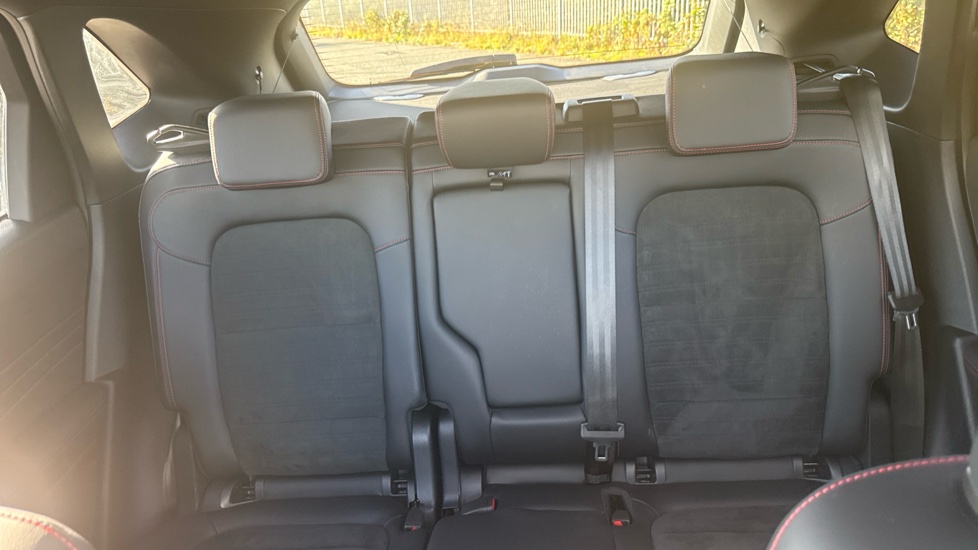 Ford Kuga 2.5 PHEV ST-Line X Edition 5dr CVT Estate - Image 15