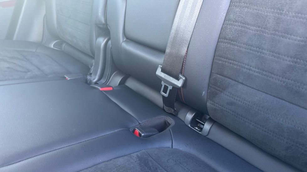 Ford Kuga 2.5 PHEV ST-Line X Edition 5dr CVT Estate - Image 17