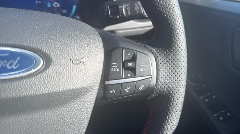 Ford Kuga 2.5 PHEV ST-Line X Edition 5dr CVT Estate - Image 25