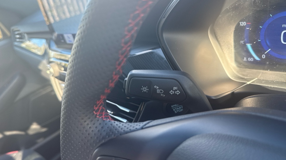 Ford Kuga 2.5 PHEV ST-Line X Edition 5dr CVT Estate - Image 27