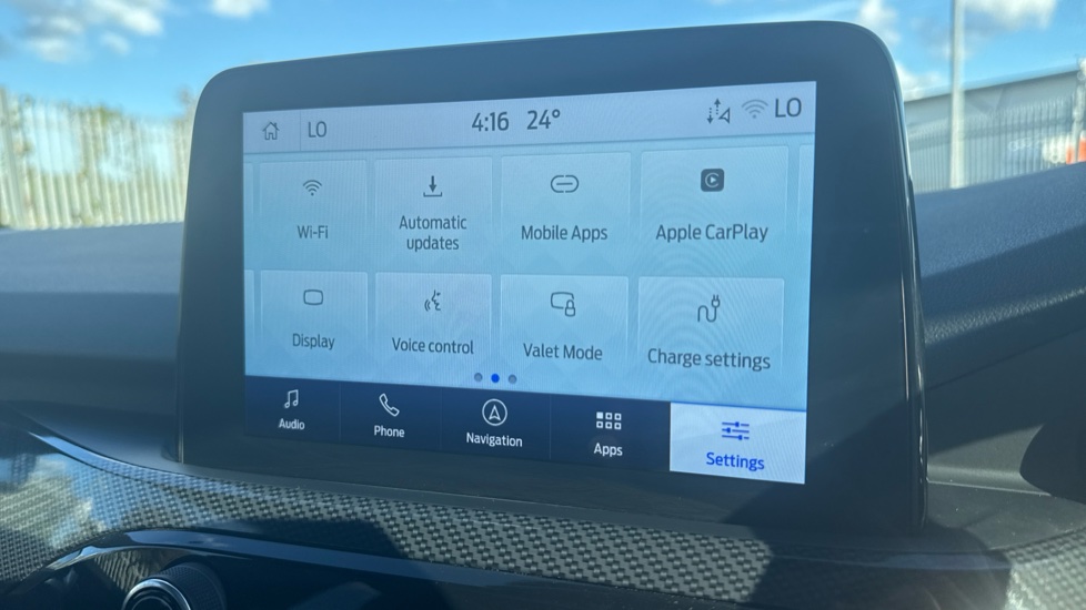 Ford Kuga 2.5 PHEV ST-Line X Edition 5dr CVT Estate - Image 31